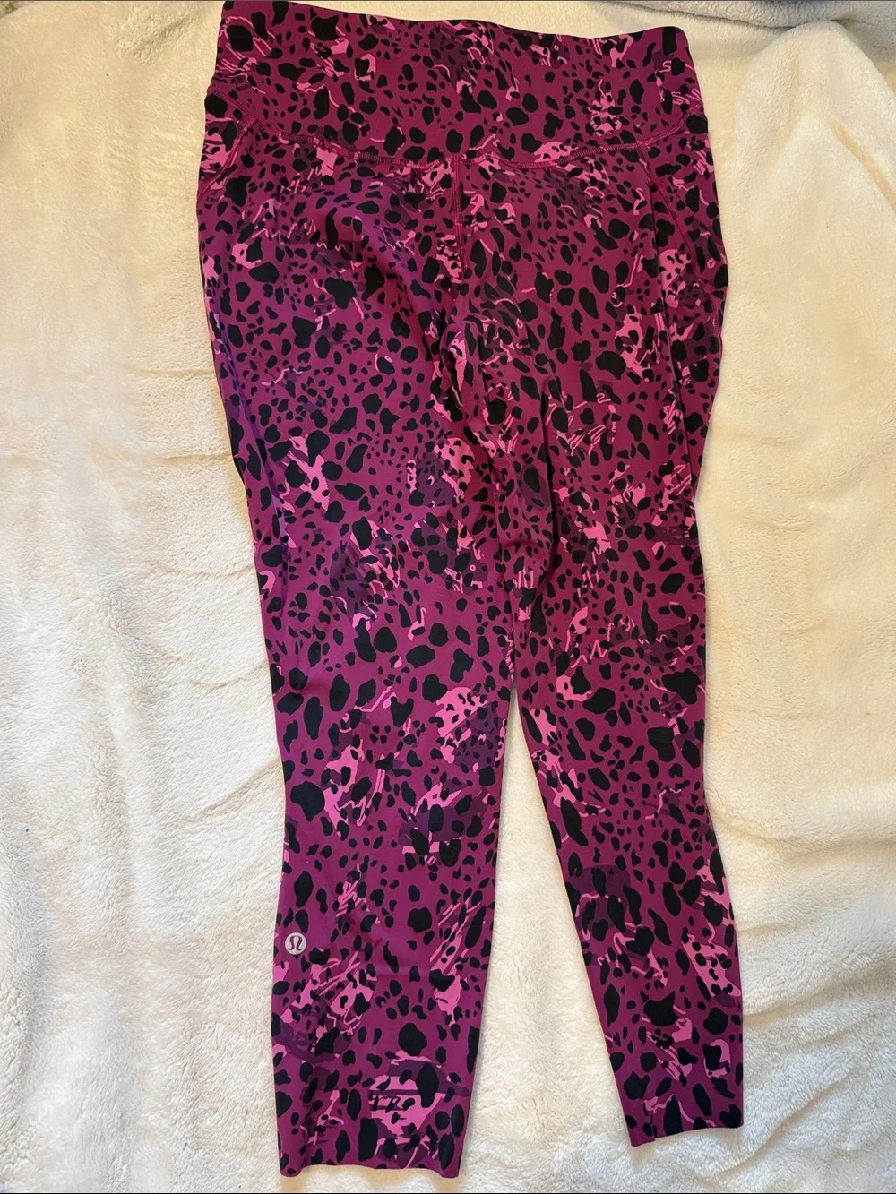 lululemon athletica vibrant animal